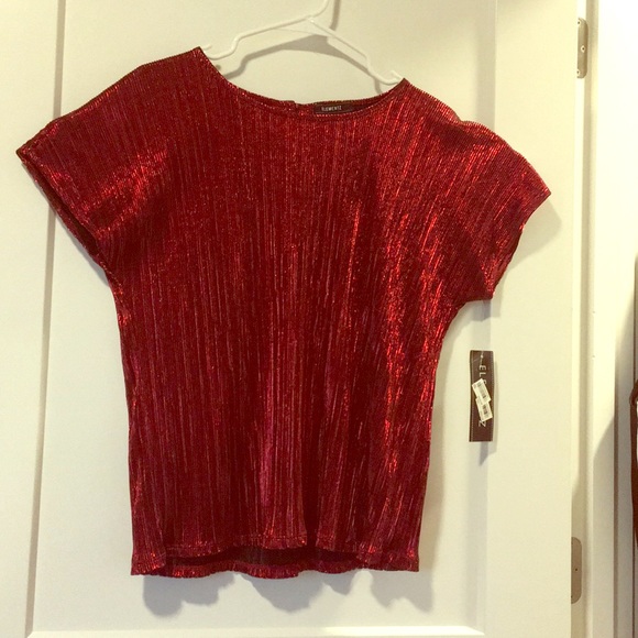Metallic Ruby Red Top Short Sleeve Shirt NEW xmas - Picture 6 of 8